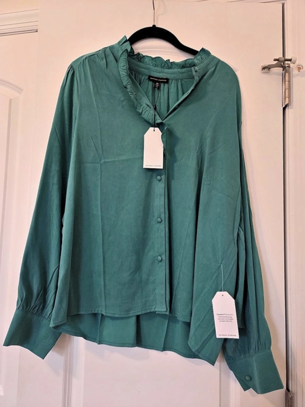 Universal Standard Endora Stretch Cupro Blouse Ruffle Neck Blouse in Green XS